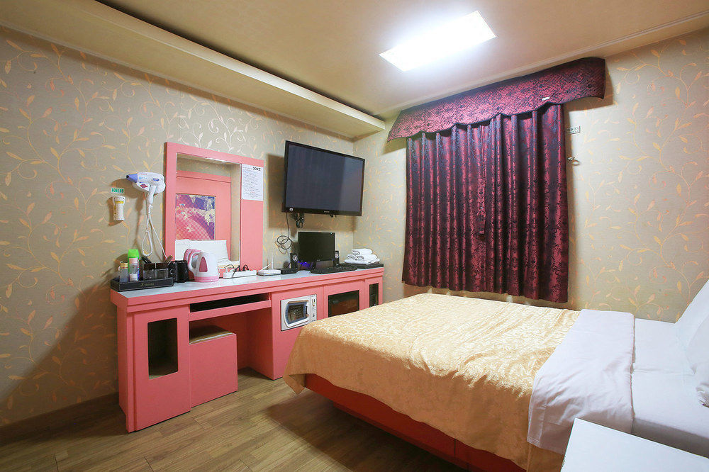Real Boutique Hotel Seoul Exterior photo